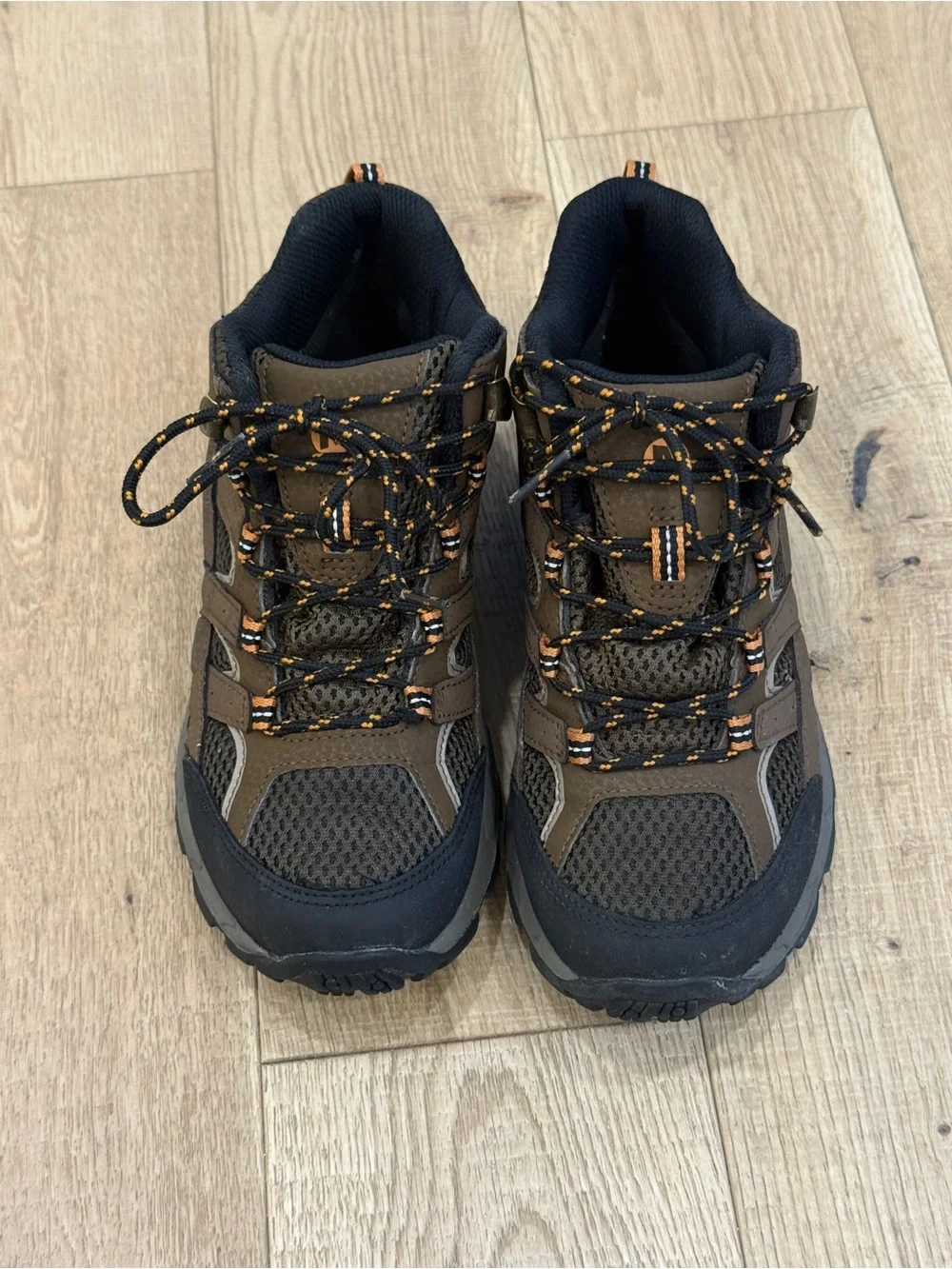 EUC Merrell Waterproof Youth Hiking Boots Size 3.5